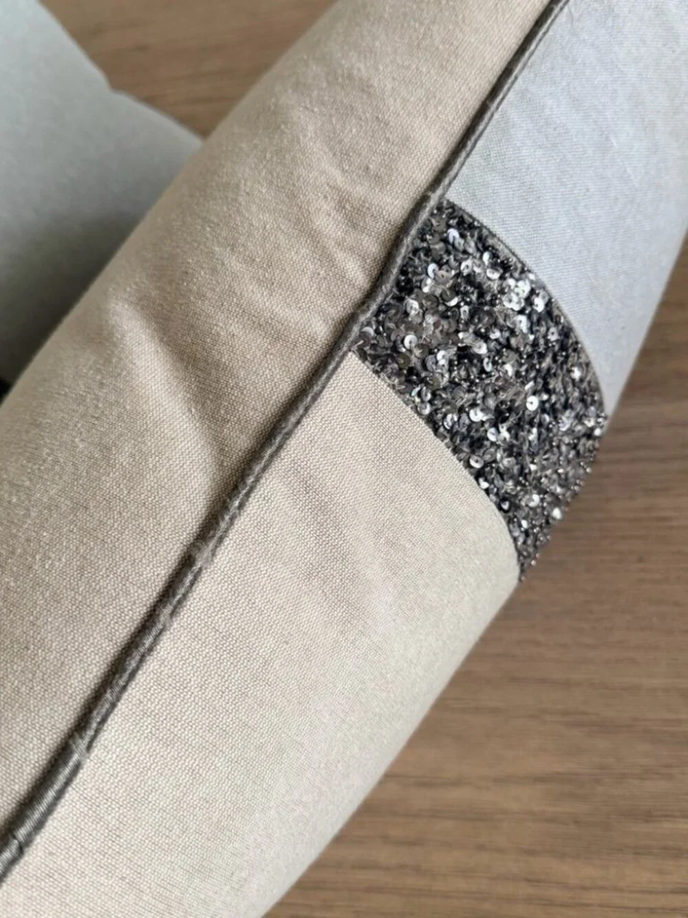 Saro Lifestyle Set of 2 Beaded Sequin Lumbar Pillows 12x20 Gray Beige Luxury